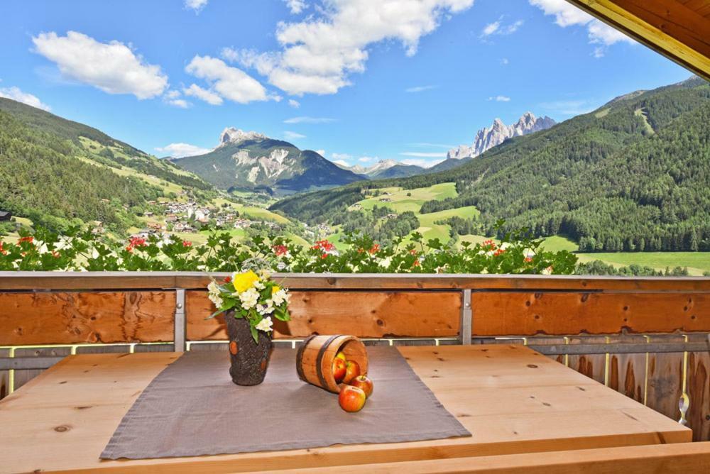 Jaiterhof Apartment Фунес Екстериор снимка