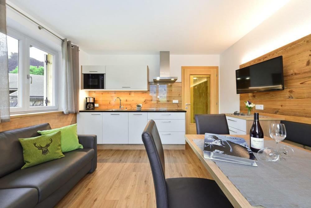 Jaiterhof Apartment Фунес Екстериор снимка